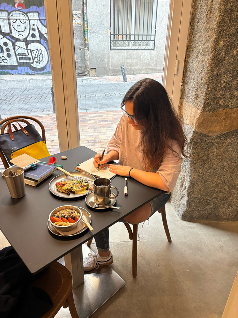 Epico cafeterías de especialidad Malasaña - Ilustradas