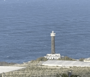 Faro de punta cumplida La Palma